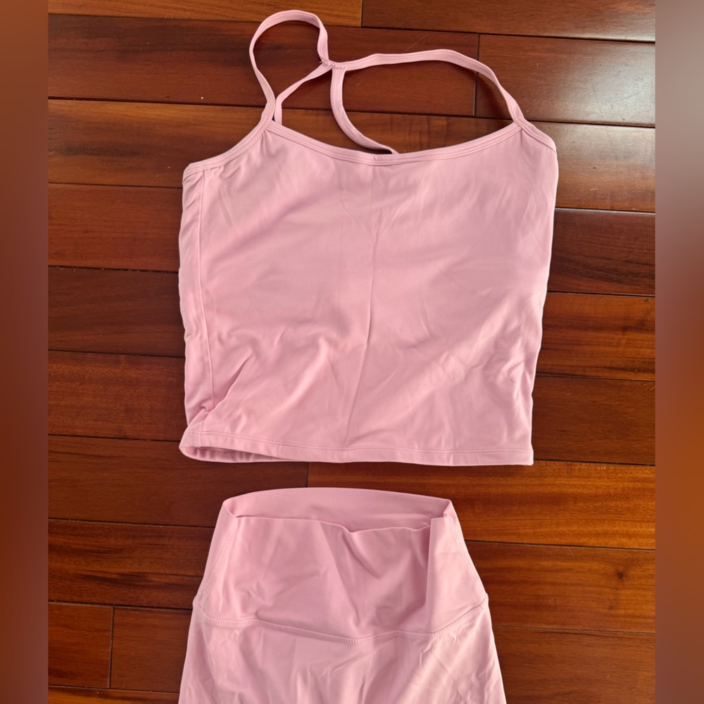 Amazon Workout Set - Picture 2 of 4